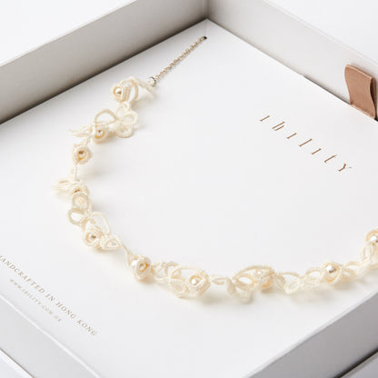 Crochet Twist Flower Pearl Necklace White